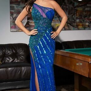 Elegant Blue One-Shoulder Evening/ Formal/ Prom Dress